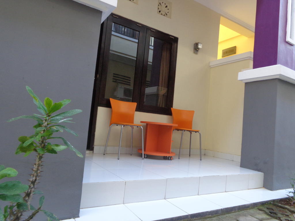 Bakung Sunset Hotel Kuta Lombok Zimmer foto
